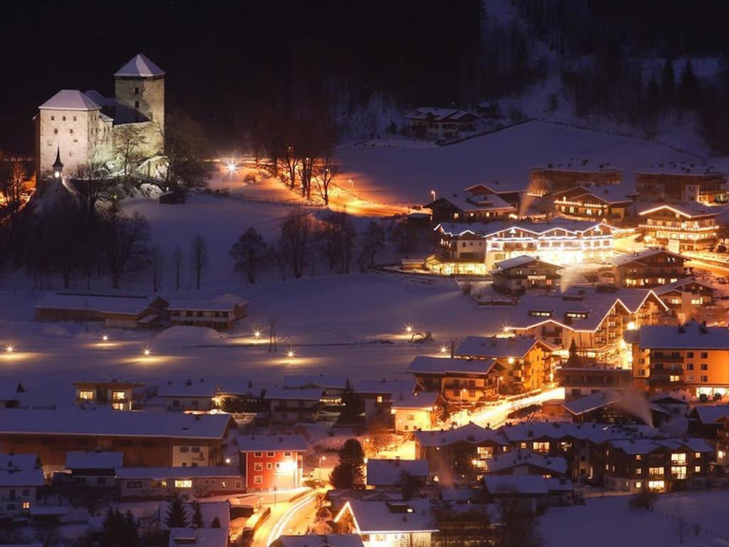 Alpinresort Kaprun 5 Exterior photo